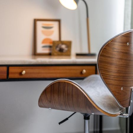 Wohlfuehlwohnung Mit 25 Qm Terrasse, Netflix 科布倫茨 外观 照片